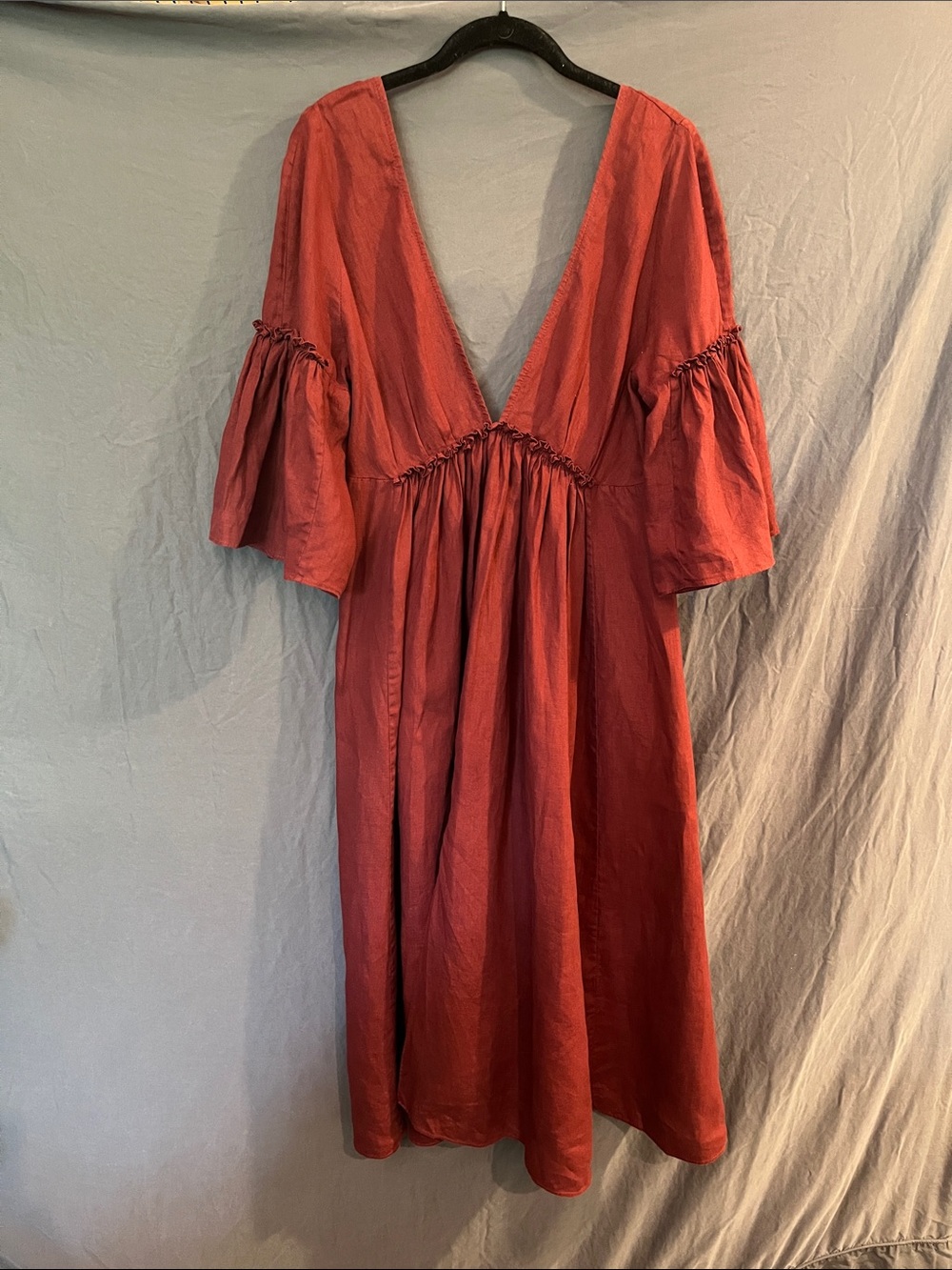 Deep Rust V-Neck Midi Dress with Flared Sleeves